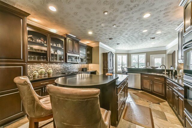 3702 Pine Chase Dr, Pearland, TX 77581