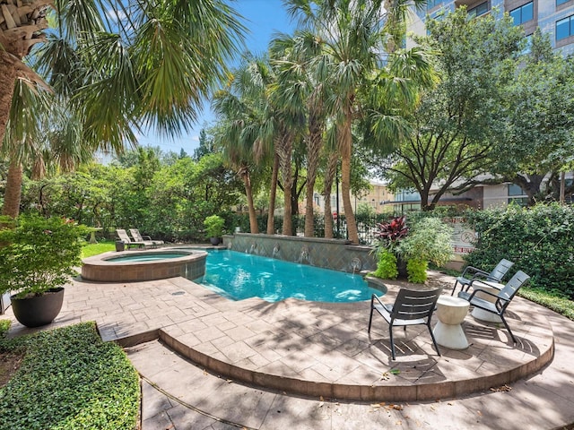 2700 Albany St Unit 3A, Houston, TX 77006 - view of pool with a patio area and a pool with connected hot tub