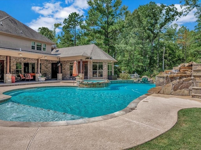 210 Autumn Lake Dr, Lufkin, TX 75904