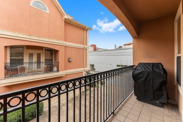 817 Rosine St, Houston, TX 77019 - balcony with area for grilling