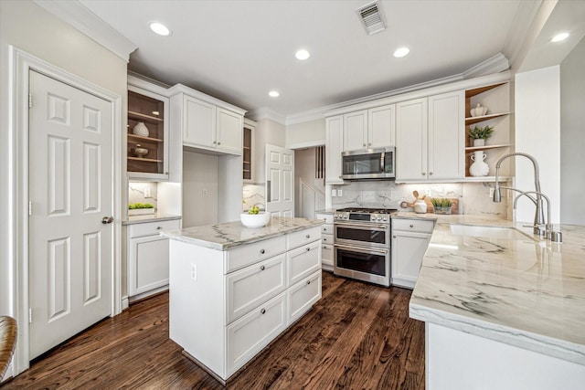 1430 E Hilshire Park Dr, Houston, TX 77055 - photo 8