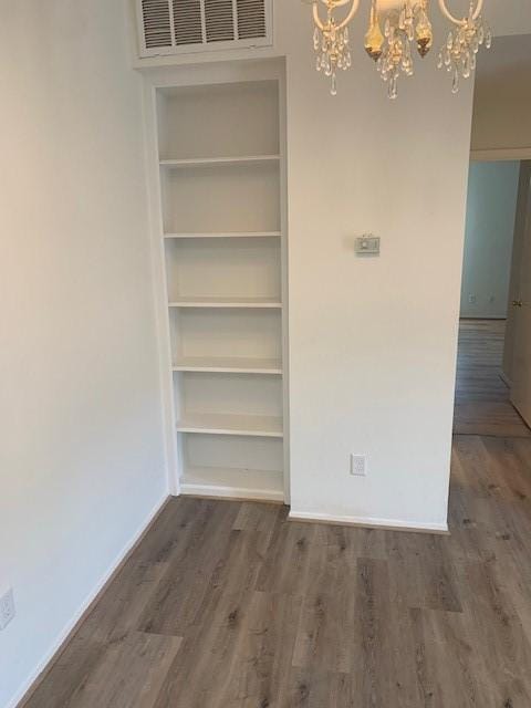 2425 Augusta Dr Unit 7, Houston, TX 77057 - view of closet