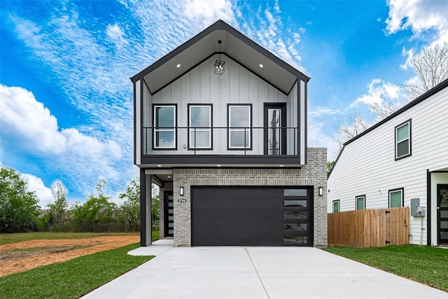 5708 Honey Grove Ave, Rosharon, TX 77583 - photo 1