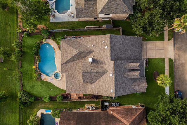 3732 Coral Reef Dr, Seabrook, TX 77586 - aerial view of a pool area
