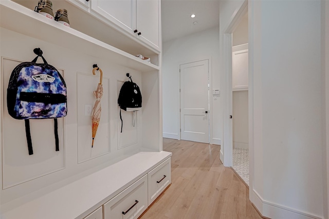 1506 W 43rd St, Houston, TX 77018 - mudroom featuring light wood finished floors and recessed lighting