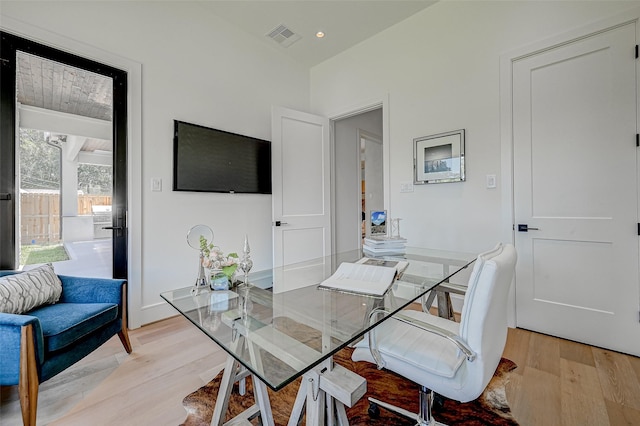 1506 W 43rd St, Houston, TX 77018 - office space with light wood-style floors