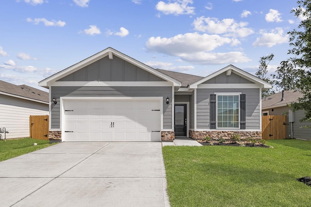 15818 Berry Hill Dr, Conroe, TX 77303 - photo 1