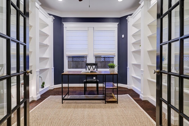 1022 W 22nd St, Houston, TX 77008 - office area featuring built in shelves, wood finished floors, recessed lighting, and crown molding