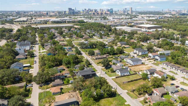 3560 Seabrook St, Houston, TX 77021 - view of property location with city skyline