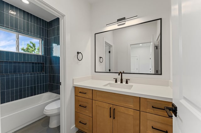 507 Middle St, Houston, TX 77003 - full bathroom with vanity, washtub / shower combination, and tile patterned floors