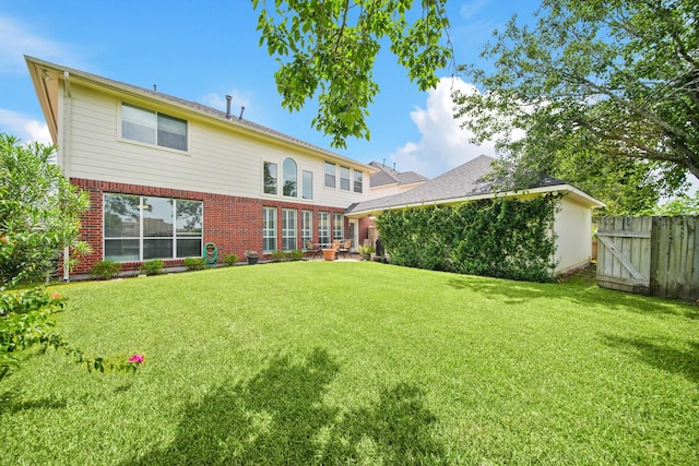 3207 Summerwind Ct, Pearland, TX 77584 - back of property with brick siding