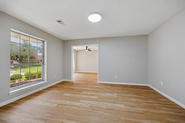 1003 Kemberton Dr, Houston, TX 77062 - unfurnished room with light wood-type flooring and ceiling fan
