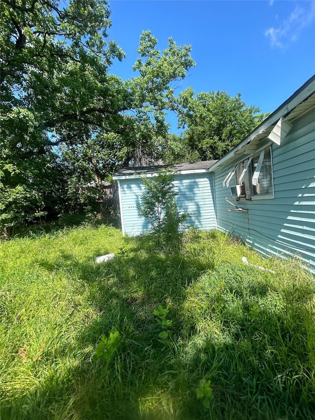 7832 Sandy St, Houston, TX 77028 - view of yard