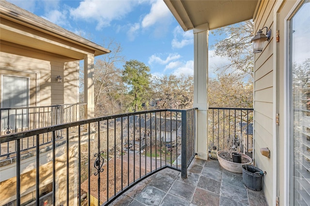 2043 W 14th 1/2 St, Houston, TX 77008 - view of balcony