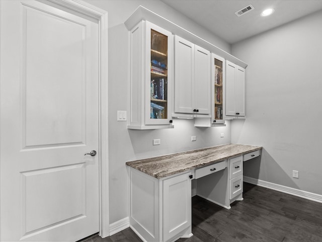 3723 Kerr Commons Ln, Houston, TX 77059 - unfurnished office featuring built in desk, dark wood finished floors, and recessed lighting