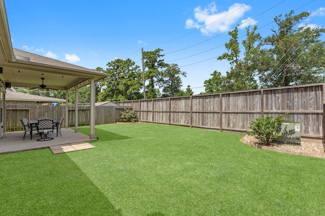 23707 Pennington Hills Dr, Spring, TX 77389 - fenced backyard featuring a patio and a ceiling fan
