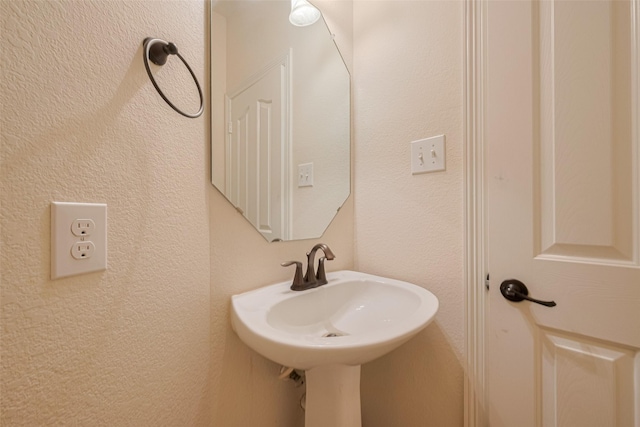 11010 N Bakerwood Dr S, Houston, TX 77064 - photo 19