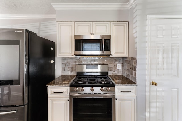 2410 Prides Crossing Rd, Houston, TX 77067 - kitchen with stainless steel appliances, crown molding, tasteful backsplash, dark stone countertops, and a textured ceiling