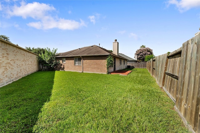 2410 Prides Crossing Rd, Houston, TX 77067 - view of fenced backyard