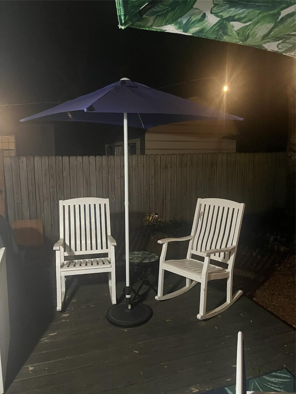 500 N 7th St, Crockett, TX 75835 - view of patio at night