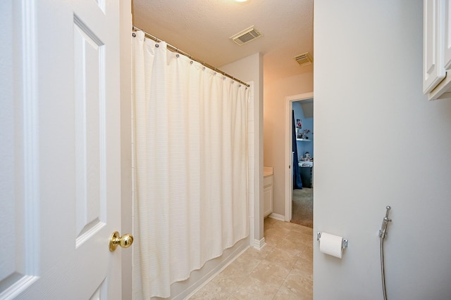 806 Spring Mist Ct, Sugar Land, TX 77479 - hall featuring light tile patterned floors