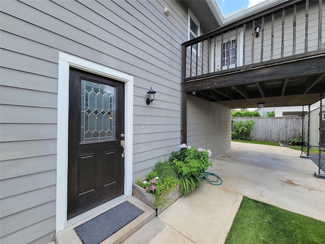 2608 Arlington St, Houston, TX 77008 - entrance to property featuring a patio area, concrete driveway, and a carport