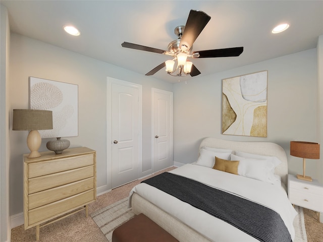 2608 Arlington St, Houston, TX 77008 - carpeted bedroom with a ceiling fan and recessed lighting
