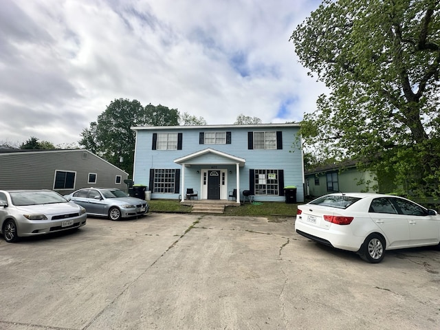 607 Reed Ave, Wharton, TX 77488 - view of front of property featuring uncovered parking