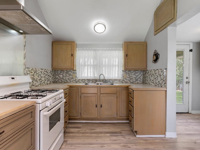 111 Duson Ave, Palacios, TX 77465 - photo 15
