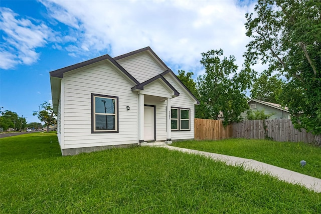 1101 Johnson St, Baytown, TX 77520 - photo 2