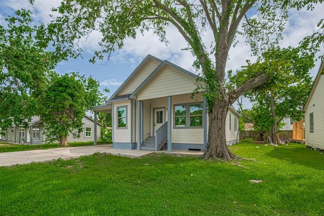 1909 Oregon St, Baytown, TX 77520 - view of front of home featuring entry steps and driveway