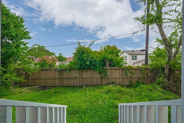 1909 Oregon St, Baytown, TX 77520 - view of yard