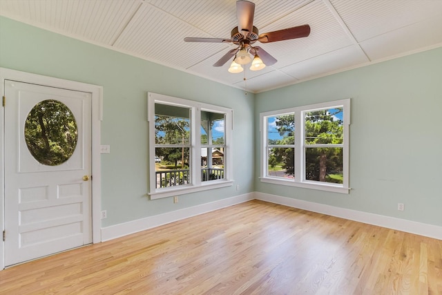864 N Franklin St, La Grange, TX 78945 - entryway featuring a ceiling fan and wood finished floors