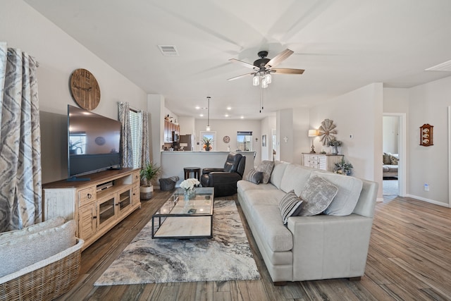 18520 Burch Creek Ln, Magnolia, TX 77355