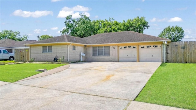 731 Dunwick Ln, Pasadena, TX 77502 - photo 1
