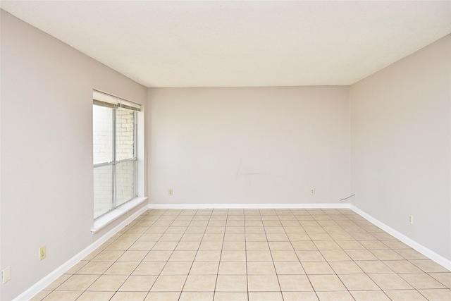 1950 Spenwick Dr Unit 408, Houston, TX 77055 - spare room with baseboards