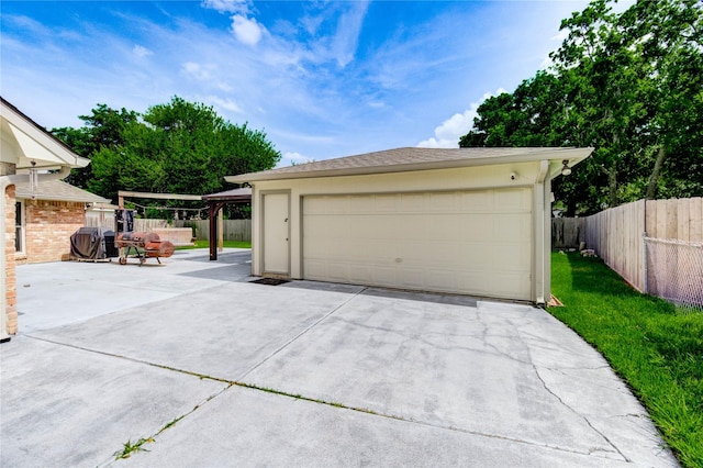 12327 Meadowhollow Dr, Meadows Place, TX 77477 - view of detached garage