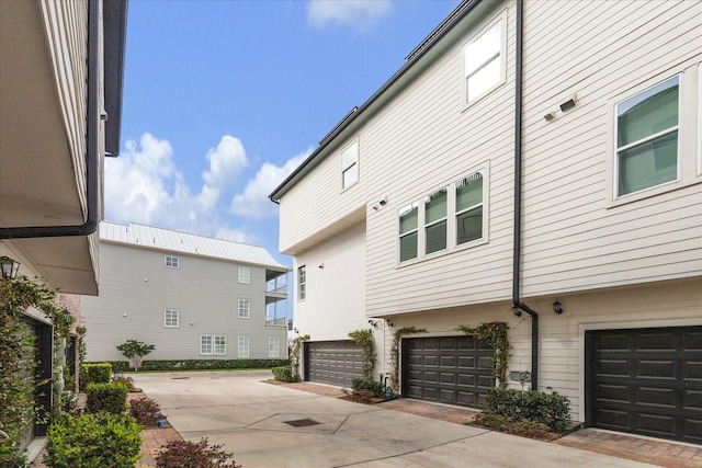 8764 Park Kolbe Ln, Houston, TX 77080 - view of home's exterior
