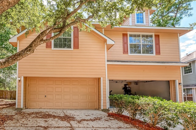 14 Scenic Brook Ct, The Woodlands, TX 77382 - traditional home with a garage and driveway