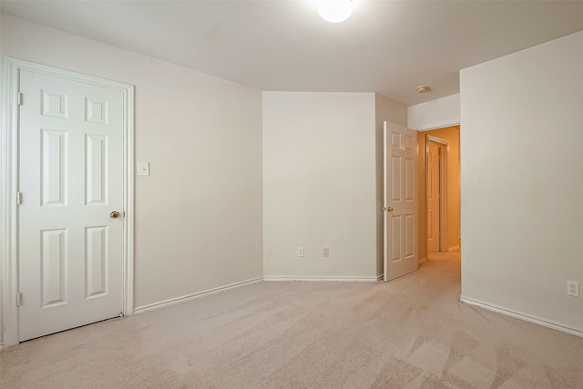 14 Scenic Brook Ct, The Woodlands, TX 77382 - carpeted empty room featuring baseboards and a smoke detector