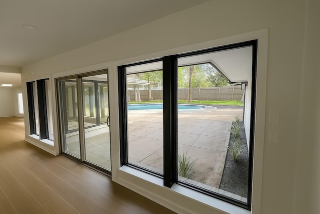 7810 Nairn St, Houston, TX 77074 - entryway featuring wood finished floors and baseboards