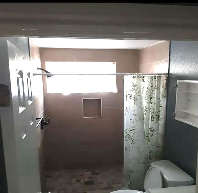 5305 Rapido Rd, Houston, TX 77033 - photo 14