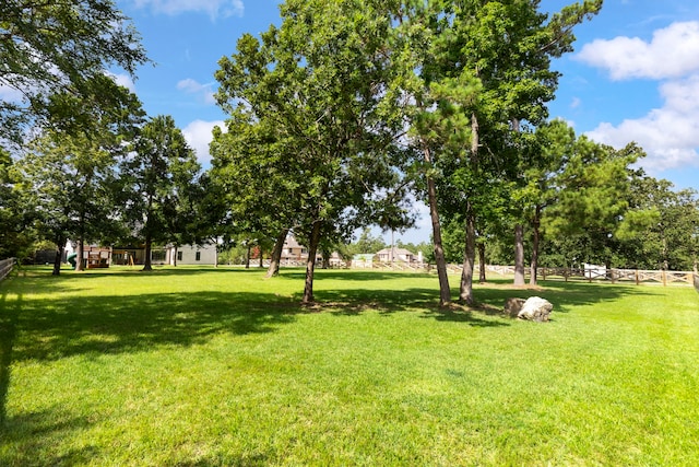 9207 Grand Lake Estates Dr, Montgomery, TX 77316 - photo 4