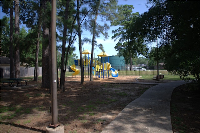 30215 Stoney Plain Dr, Spring, TX 77386 - photo 24