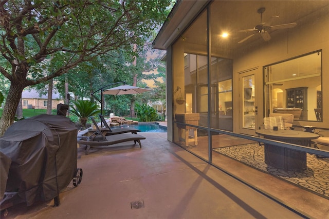 3 Creekwood Dr, Montgomery, TX 77356 - view of patio / terrace featuring a ceiling fan and grilling area