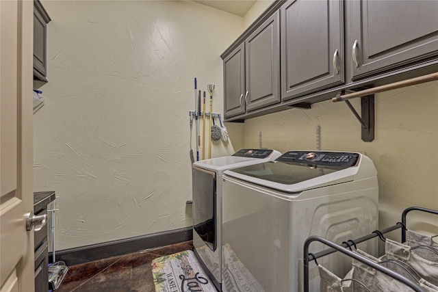 3 Creekwood Dr, Montgomery, TX 77356 - washroom featuring cabinet space and washing machine and dryer