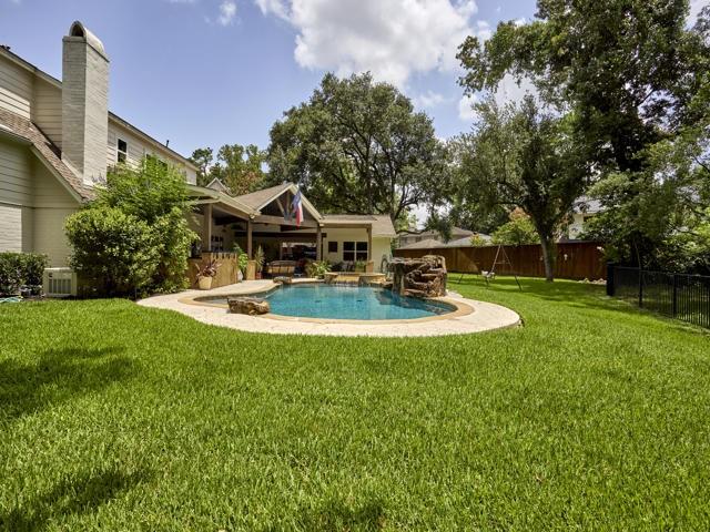 514 Regentview Dr, Houston, TX 77079 - photo 23