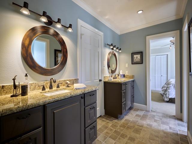 514 Regentview Dr, Houston, TX 77079 - photo 15