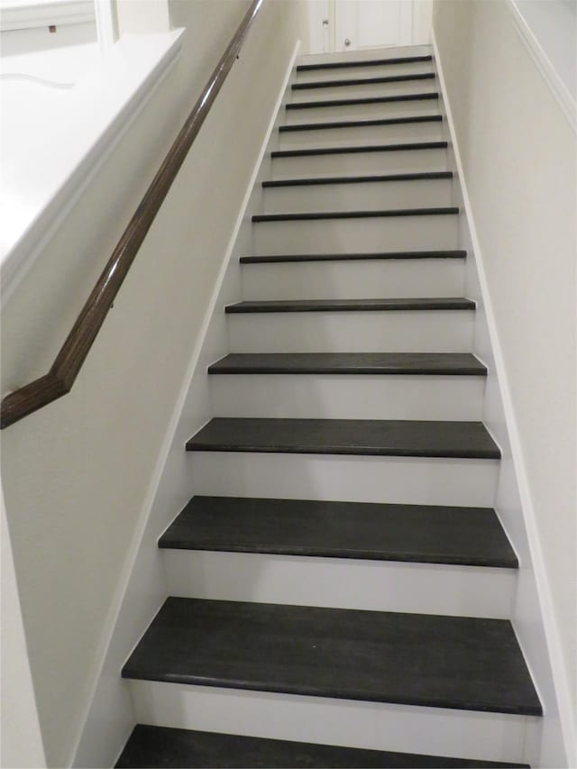 5218 Stone Castle Tower St, Katy, TX 77493 - view of stairway