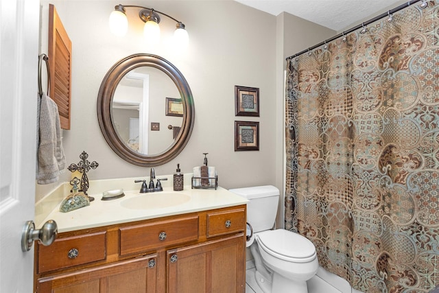 4818 Lost Lake Ln, Spring, TX 77388 - full bath featuring vanity and curtained shower